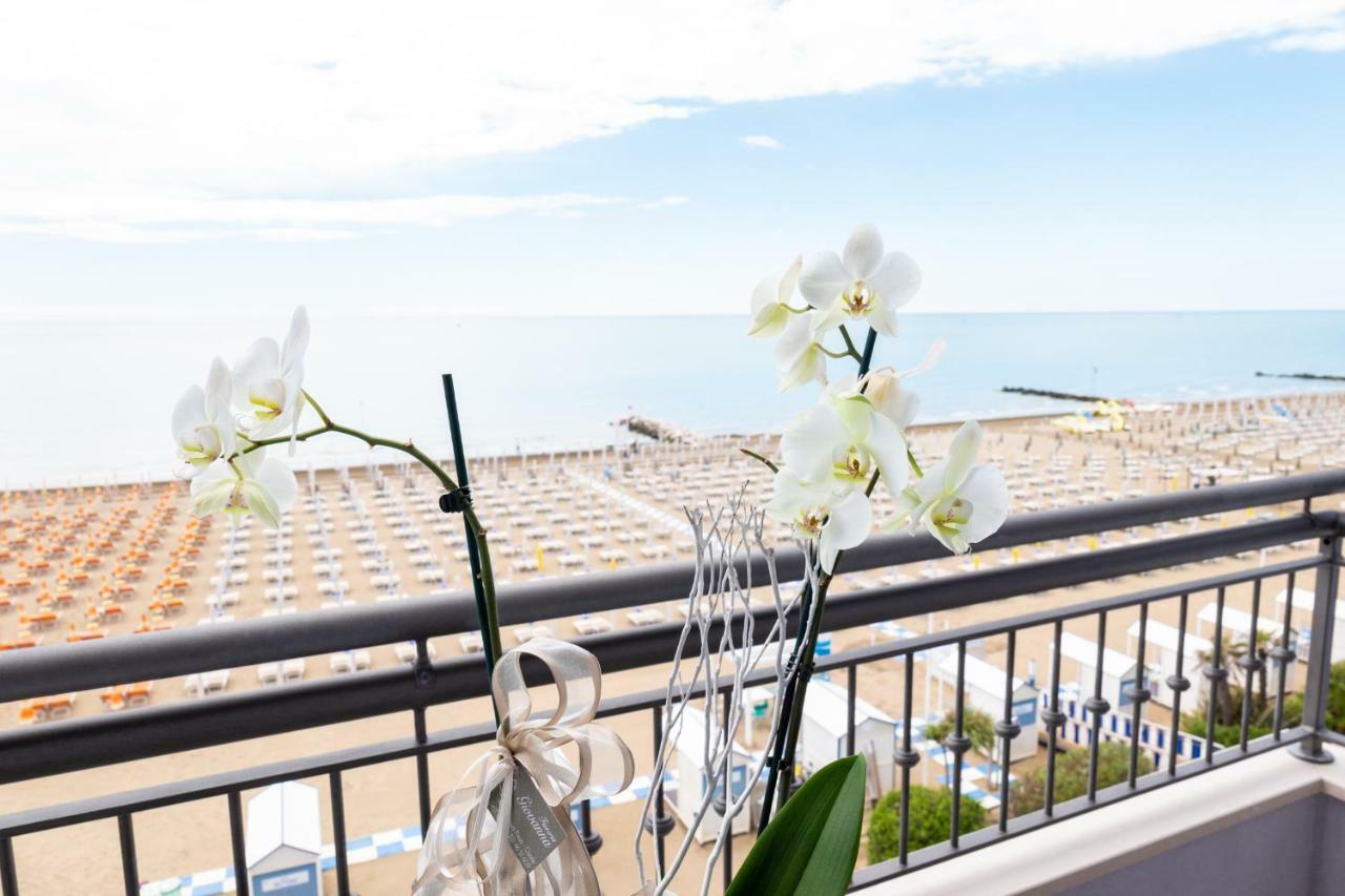 Hotel Nettuno Caorle Ngoại thất bức ảnh